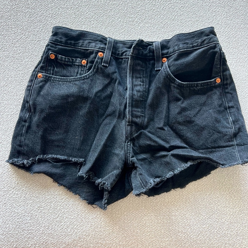 Levis black summer shorts